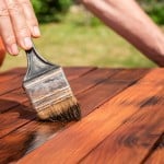 peinture d'une table bois