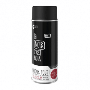 bombe de peinture noir mat