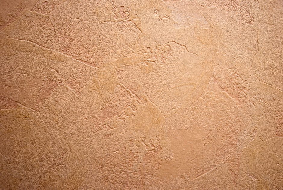 Utiliser un enduit décoratif
