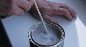 Conseils pour diluer une peinture acrylique