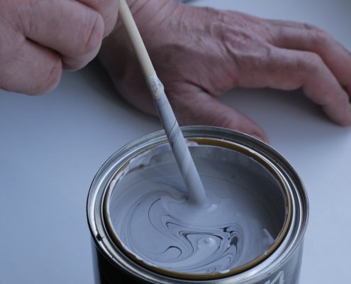 Conseils pour diluer une peinture acrylique